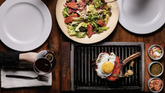 Rufino es un restaurante escondido, ubicado dentro del hotel Mio Buenos Aires. Rufino es un restaurante escondido, ubicado dentro del hotel Mio Buenos Aires.