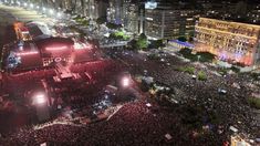 Más de 2 millones de personas estuvieron en el show de Lady Gaga en Brasil. Más de 2 millones de personas estuvieron en el show de Lady Gaga en Brasil.