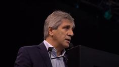 Se terminó el de la Argentina miserable, regalada en dólares, a la que algunos quieren volver, aseguró Caputo. Se terminó el de la Argentina miserable, regalada en dólares, a la que algunos quieren volver, aseguró Caputo.