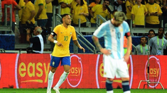 Los famosos lamentaron en Twitter la derrota de Argentina ante Brasil. Los famosos lamentaron en Twitter la derrota de Argentina ante Brasil.