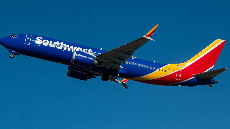 Terror a bordo: un avión de Southwest Airlines cayó en picada 10 segundos para evitar una catástrofe