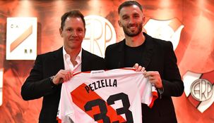 Pezzella eligió la dorsal 33 para su regreso a River Plate.