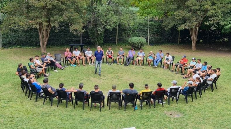 El Teto Medina daba charlas motivacionales a personas con problemas de adicciones.