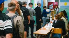 Unión por la Patria retuvo los municipios que conduce en el conurbano bonaerense y triunfó en Lanús y Hurlingham.