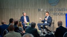 Santiago Bausili, presidente del BCRA y Guido Sandleris, exmandatario del Banco Central. Santiago Bausili, presidente del BCRA y Guido Sandleris, exmandatario del Banco Central.