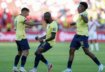 Enner Valencia festeja el gol del triunfo.