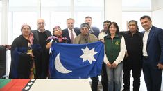 El Presidente fue acompañado por el gobernador Omar Gutiérrez. El Presidente fue acompañado por el gobernador Omar Gutiérrez.