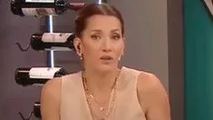 Viciconte se enojó al aire por la presencia de un insecto. Viciconte se enojó al aire por la presencia de un insecto.