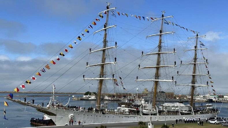 Video: La Emotiva Llegada De La Fragata Libertad A Mar Del Plata Que Se ...