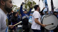 Una multitud concurrió al Monumental a apoyar a la Selección. Una multitud concurrió al Monumental a apoyar a la Selección.