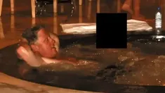 El expresidente estadounidense Bill Clinton aparece en varios de los documentos clasificados del caso Epstein difundidos por el Departamento de Justicia. El expresidente estadounidense Bill Clinton aparece en varios de los documentos clasificados del caso Epstein difundidos por el Departamento de Justicia.