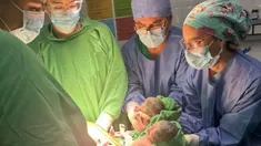 Ainara, Amira y Ámbar son las tres gemelas de Salta.