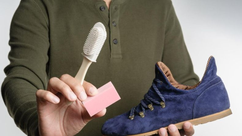 El truco perfecto para limpiar zapatillas de gamuza