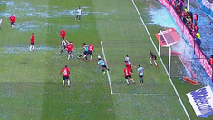El VAR le anuló un gol a Racing contra Independiente. El VAR le anuló un gol a Racing contra Independiente.