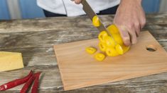 Este truco asegura la tabla y evita accidentes en la cocina. Este truco asegura la tabla y evita accidentes en la cocina.