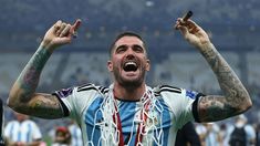 Tini Stoessel, Bizarrap y Di María: los saludos para De Paul en su cumpleaños. Tini Stoessel, Bizarrap y Di María: los saludos para De Paul en su cumpleaños.