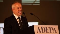 El presidente de ADEPA, Martín Etchevers, destacó el rol del periodismo en el sostenimiento de la democracia y abogó por un reparto justo de la pauta oficial,