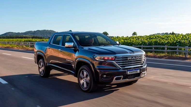 La versión Laramie está disponible en una variedad de colores.
