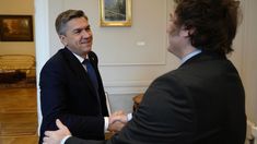 Javier Milei junto a Leandro Zdero.