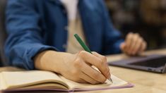 ANSES y el MInisterio de Educación aumentaron el monto de las Becas Progresar para agosto 2022. ANSES y el MInisterio de Educación aumentaron el monto de las Becas Progresar para agosto 2022.