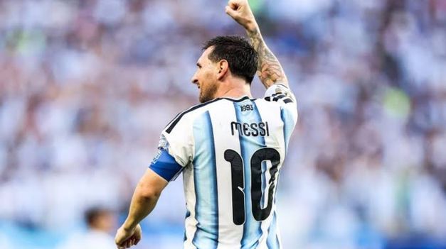 La Selección argentina se sumó a los mensajes de agradecimiento para Lionel Messi.