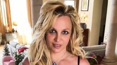 Britney Spears fue detenida el miércoles por la noche. Britney Spears fue detenida el miércoles por la noche.