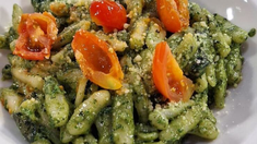 Preparar cavatelli con pesto de albahaca y perejil es una gran opción. Preparar cavatelli con pesto de albahaca y perejil es una gran opción.