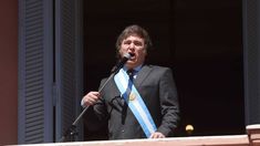 Javier Milei reorganizó el Poder Ejecutivo con su primer Decreto de Necesidad de Urgencia.