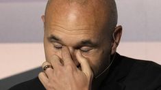 Desde el entorno de Andrés Iniesta negaron las acusaciones. Desde el entorno de Andrés Iniesta negaron las acusaciones.