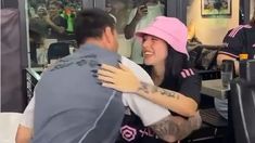 Nicki Nicole, junto a Peso Pluma, Duki y Bizarrap se secaron una foto con Lionel Messi tras la derrota de Inter Miami Nicki Nicole, junto a Peso Pluma, Duki y Bizarrap se secaron una foto con Lionel Messi tras la derrota de Inter Miami