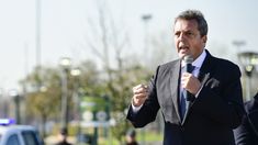 Massa va a buscar el voto a Córdoba mientras se define su plataforma económica. Massa va a buscar el voto a Córdoba mientras se define su plataforma económica.