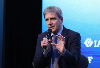 Luis Caputo en el Congreso del IAEF. Luis Caputo en el Congreso del IAEF.