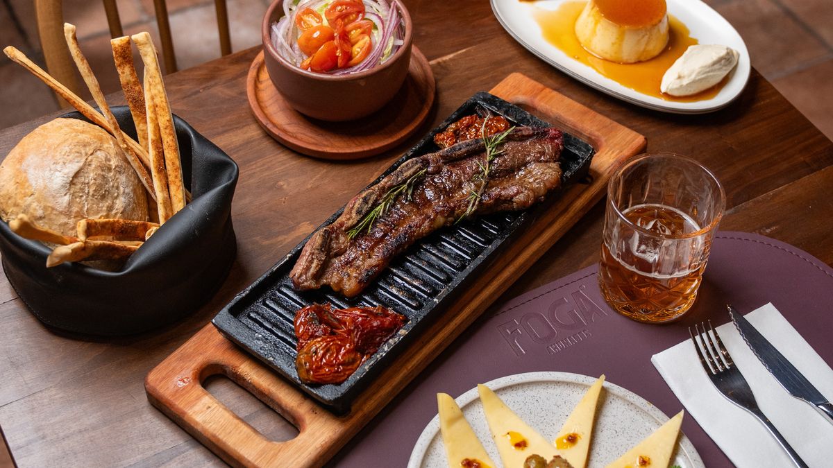 El restaurante de Palermo que combina ahumados, parrilla y cava a la vista