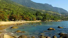 Se presenta como un destino ideal para quienes buscan un equilibrio perfecto entre comodidad y belleza natural. Se presenta como un destino ideal para quienes buscan un equilibrio perfecto entre comodidad y belleza natural.