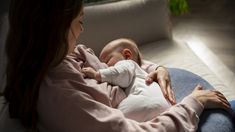 En 2022, solo el 45% de los hogares tenían miembros menores de edad. En 2022, solo el 45% de los hogares tenían miembros menores de edad.