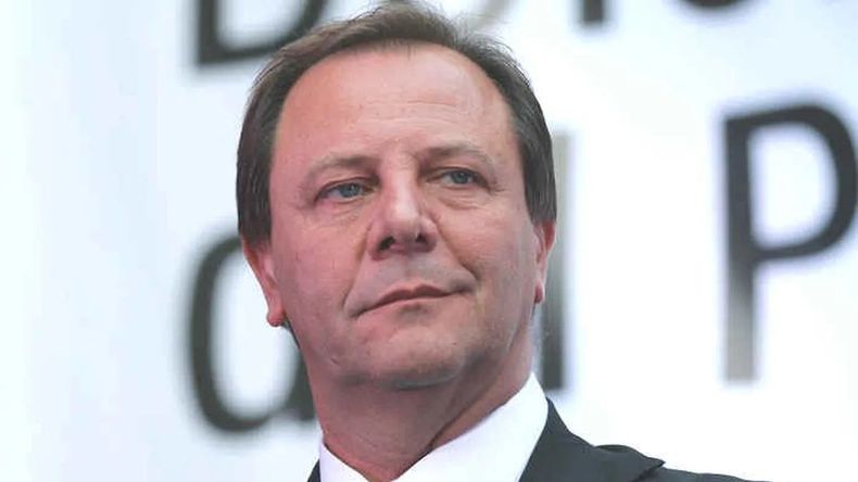 Oscar Zago aparece como posible presidente del bloque libertario. Oscar Zago aparece como posible presidente del bloque libertario.