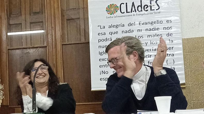 Jorge Garc&iacute;a Cuerva, en una in&eacute;dita charla que comparti&oacute; junto a la rabina Silvina Chemen.