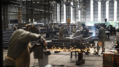 Industria: advierten que en el gobierno de Javier Milei se perdieron más de 130.000 puestos de trabajo. Industria: advierten que en el gobierno de Javier Milei se perdieron más de 130.000 puestos de trabajo.