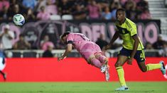La palomita de Messi en su gol número 890 en su carrera profesional.