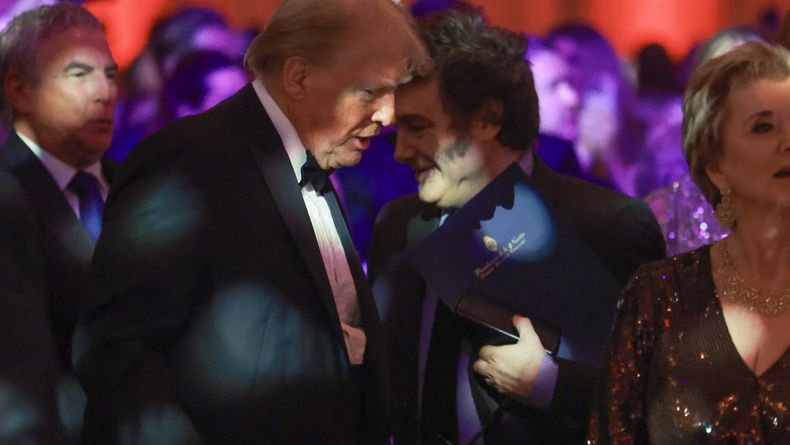 Adorni señaño que Argentina “fue beneficiada con los aranceles comerciales más bajos”