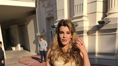 Charlotte Caniggia vuelve a Showmatch: la reacción de sus padres ¿y bailará con su hermano Alexander? Charlotte Caniggia vuelve a Showmatch: la reacción de sus padres ¿y bailará con su hermano Alexander?