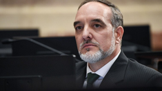 Martín Doñate apuntó contra Cúneo Libarona. Martín Doñate apuntó contra Cúneo Libarona.