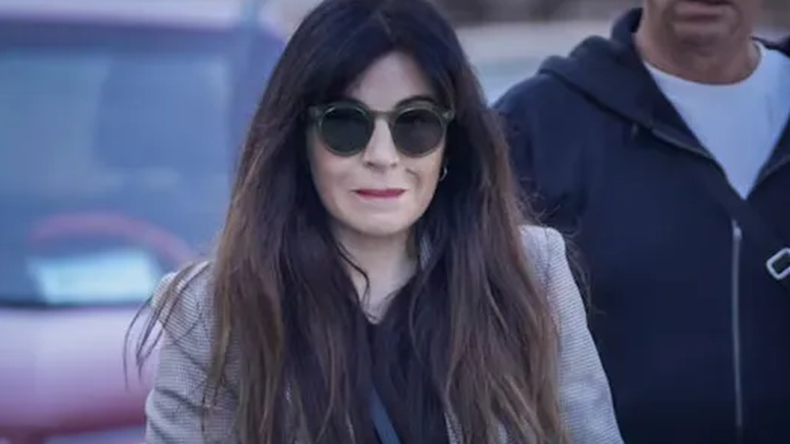 La hija menor de Diego Maradona llegando al TOCN°3 de San Isidro.