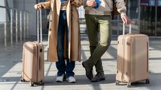 Una vía más ágil para los extranjeros que deseen obtener residencia a cambio de una inversión considerable. Una vía más ágil para los extranjeros que deseen obtener residencia a cambio de una inversión considerable.