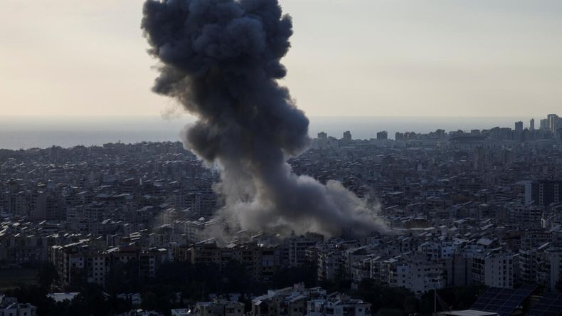 Los bombardeos en el Líbano ya dejaron más de 300 víctimas fatales.