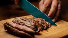 El Gobierno actualizó el valor de los cortes populares de carne. El Gobierno actualizó el valor de los cortes populares de carne.