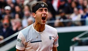 Etcheverry debutó con una gran victoria.