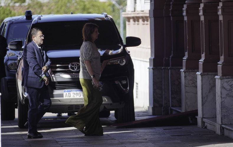 Patricia Bullrich en su ingreso a la Casa Rosada.