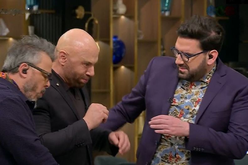 El momento en el que Germán Martitegui se atragantó en el estudio.
