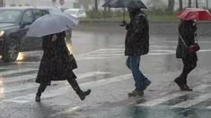 El SMN emitió avisos amarillos por vientos y lluvias intensas.